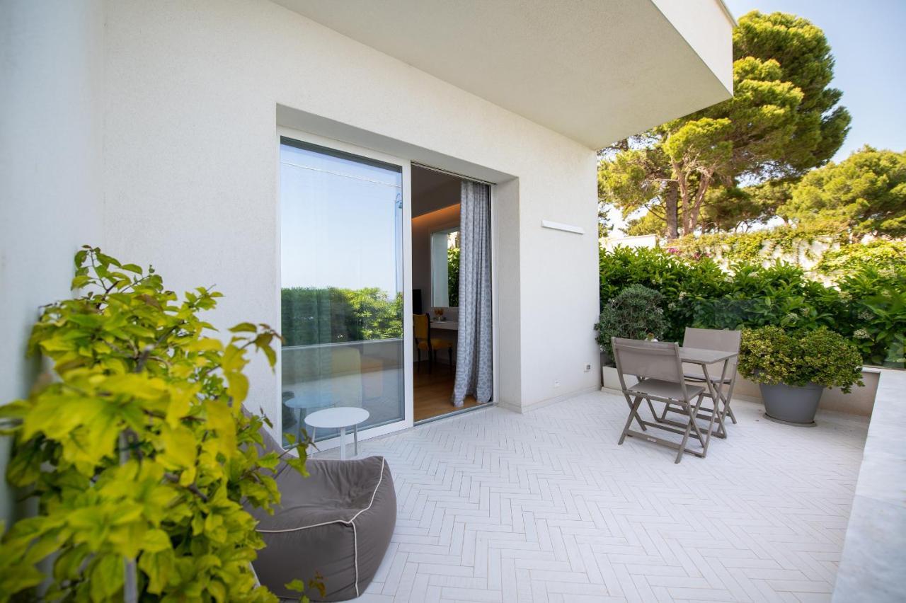 Unico Boutique Hotel D'Arte Mondello Exteriör bild